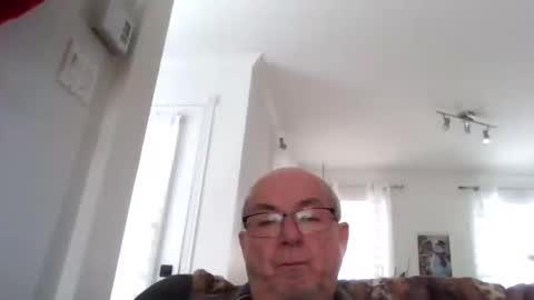 bernard1102 online show from January 12, 2:30 pm