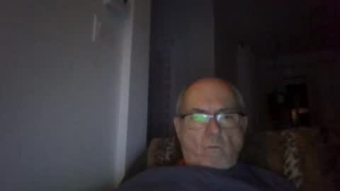 bernard1102 online show from October 3, 12:37 am