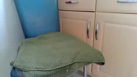 bernie6004 online show from March 18, 11:24 am