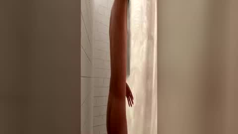 berriess_ online show from June 29, 9:26 am