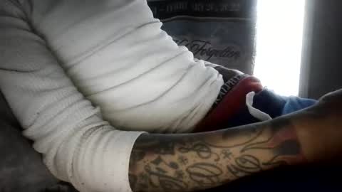 ToxicPipe757 online show from November 13, 10:03 pm