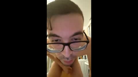 beschnittenerpenis679644 online show from January 10, 4:11 pm