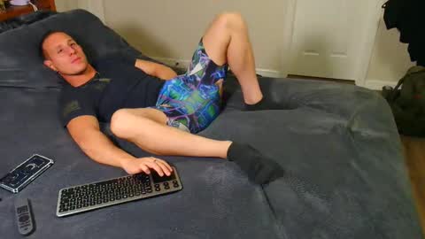 twitter zack1fisher online show from January 12, 12:28 am