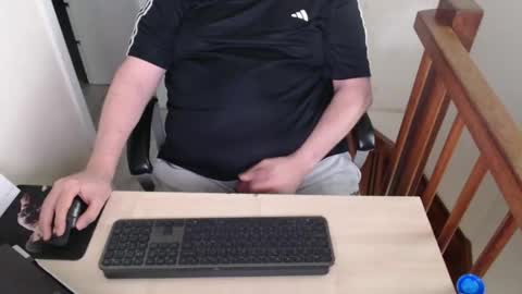 Bisexual Fat guy online show from November 1, 11:47 am