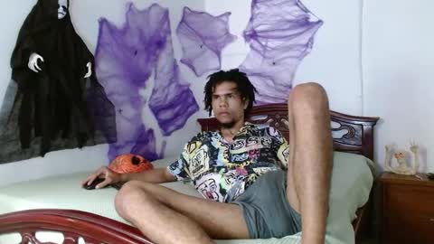 Snapshot of big_boy_lee chatting on October 2, 8:35 pm Camilo online show from October 2, 8:35 pm