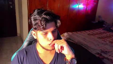 Logan Sprouse online show from October 22, 12:02 am