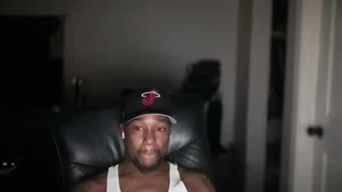 bigbackwoodcali online show from May 14, 7:50 am