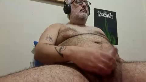 BigBearXXX online show from April 17, 2:25 am