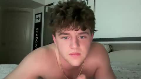 bigbootyburger1 online show from December 14, 6:42 am