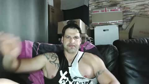 Bigboyband online show from April 12, 9:55 am