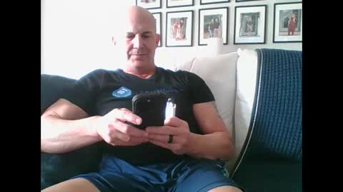 bigbravo337 online show from November 9, 3:05 pm