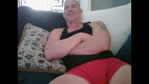 bigbravo337 online show from December 16, 3:02 am