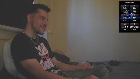 Jon - Im Straight online show from October 5, 8:57 pm