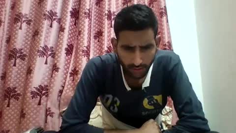 Snapshot of bigcockboy2580 chatting on February 22, 6:15 pm akash online show from February 22, 6:15 pm