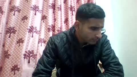 Snapshot of bigcockboy2580 chatting on January 12, 8:36 am akash online show from January 12, 8:36 am