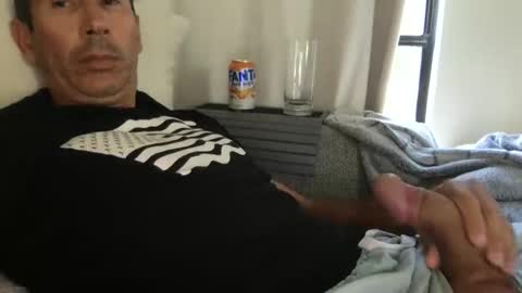 bigcockhead1290 online show from March 17, 9:50 pm