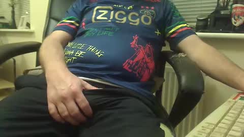 bigcurve online show from February 14, 12:38 am