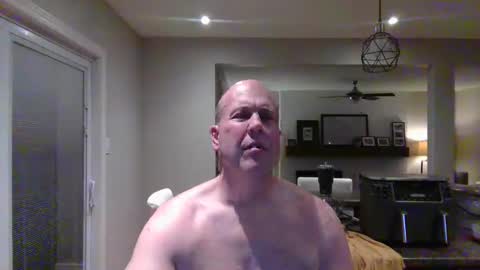 Snapshot of bigdave10005 chatting on February 5, 1:04 am bigdave10005 online show from February 5, 1:04 am