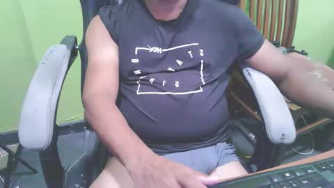 bigdickguyaux online show from March 12, 6:15 pm