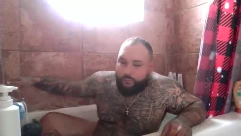 bigdickrican94 online show from December 17, 8:43 pm