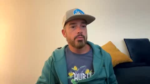 Gavin online show from September 18, 1:07 am