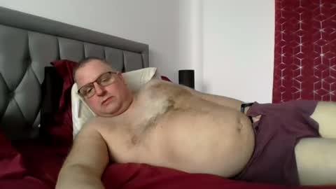 bigguy2014 online show from January 24, 11:15 am