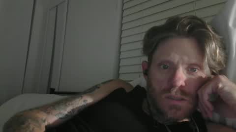 Snapshot of bigguy4funtime chatting on October 4, 11:04 am bigguy4funtime online show from October 4, 11:04 am