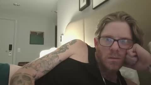 Snapshot of bigguy4funtime chatting on October 12, 9:36 am bigguy4funtime online show from October 12, 9:36 am
