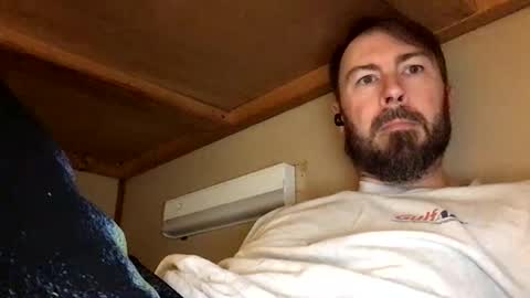 Snapshot of bigjim6646 chatting on March 4, 3:22 am bigjim6646 online show from March 4, 3:22 am