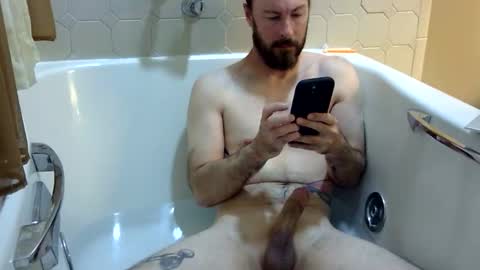 Snapshot of bigjim6646 chatting on September 18, 2:08 pm bigjim6646 online show from September 18, 2:08 pm