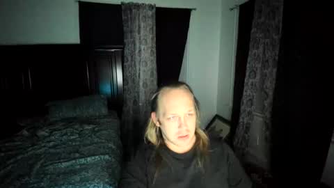 bigmike20129020 online show from February 22, 11:33 am