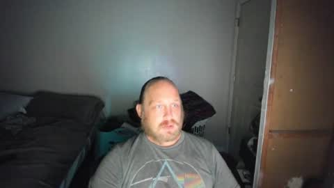 bigmike20129020 online show from July 3, 7:14 am