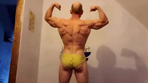 Snapshot of bigredmachine25 chatting on December 2, 2:50 pm Jarvis online show from December 2, 2:50 pm