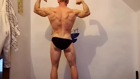 Snapshot of bigredmachine25 chatting on December 6, 3:00 pm Jarvis online show from December 6, 3:00 pm