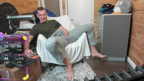 bigsshark online show from November 3, 10:00 pm