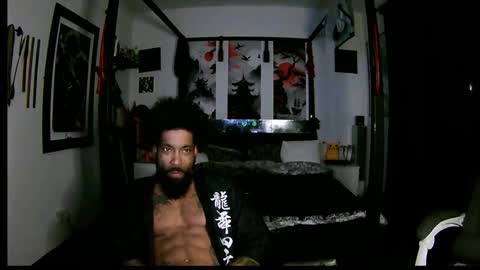 bigtawkz online show from November 24, 2:01 am