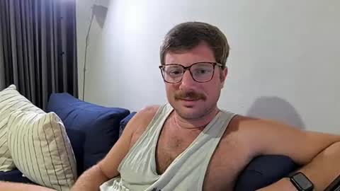 bigthickvic online show from May 16, 1:36 am