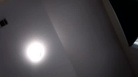 Snapshot of bigwood007954165 chatting on January 10, 5:13 pm Bigwood14 online show from January 10, 5:13 pm