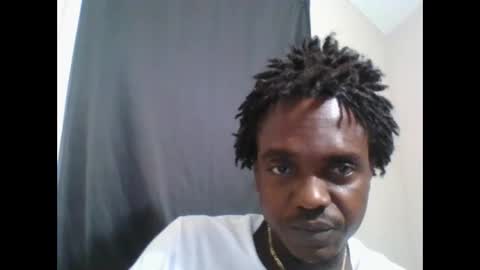 Snapshot of bigwood007954165 chatting on September 23, 5:29 am Bigwood14 online show from September 23, 5:29 am