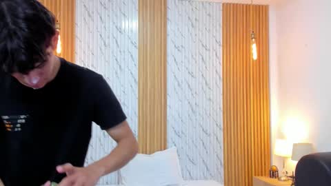 Billie online show from December 3, 3:23 am