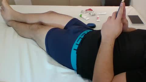 Snapshot of bisex_argen chatting on September 30, 2:18 am bisex_argen online show from September 30, 2:18 am