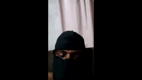 bittencourtgabriel online show from April 22, 2:40 am