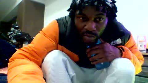 blacctallbull online show from April 28, 4:39 am