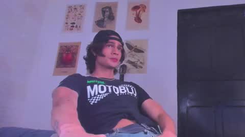 Bryan  online show from March 19, 3:32 am