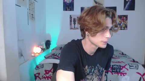 Snapshot of black_skull22 chatting on January 1, 2:09 am Bryan online show from January 1, 2:09 am