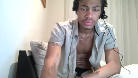 BlackBullTitus online show from February 5, 4:30 am