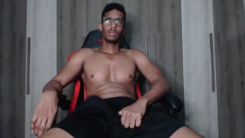 Snapshot of blackguy720 chatting on January 5, 10:19 pm Blackguy720 online show from January 5, 10:19 pm