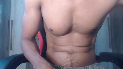 Snapshot of blackguy720 chatting on December 7, 3:41 pm Blackguy720 online show from December 7, 3:41 pm