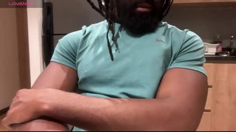 blackmuscles77 online show from April 9, 2:31 am