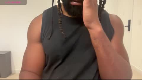 blackmuscles77 online show from March 5, 3:19 pm